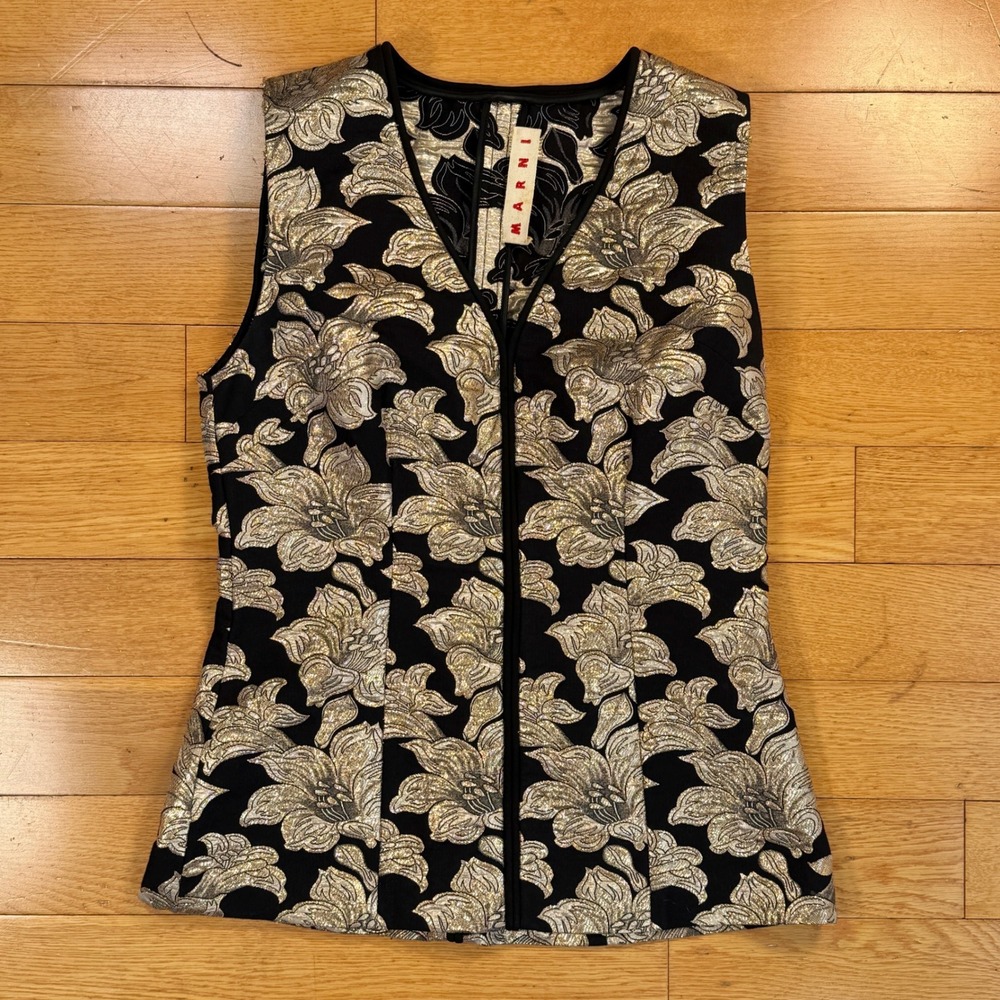 MARNI Black Gold Floral Brocade Sleeveless Top V-Neck Metallic Size 42